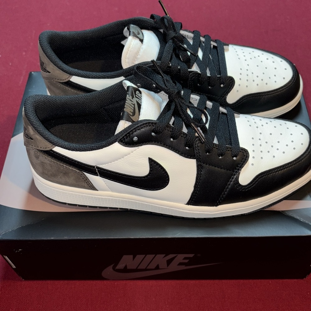 Air Jordan 1 Retro Low OG